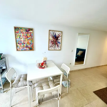 Ricardo Apartman *